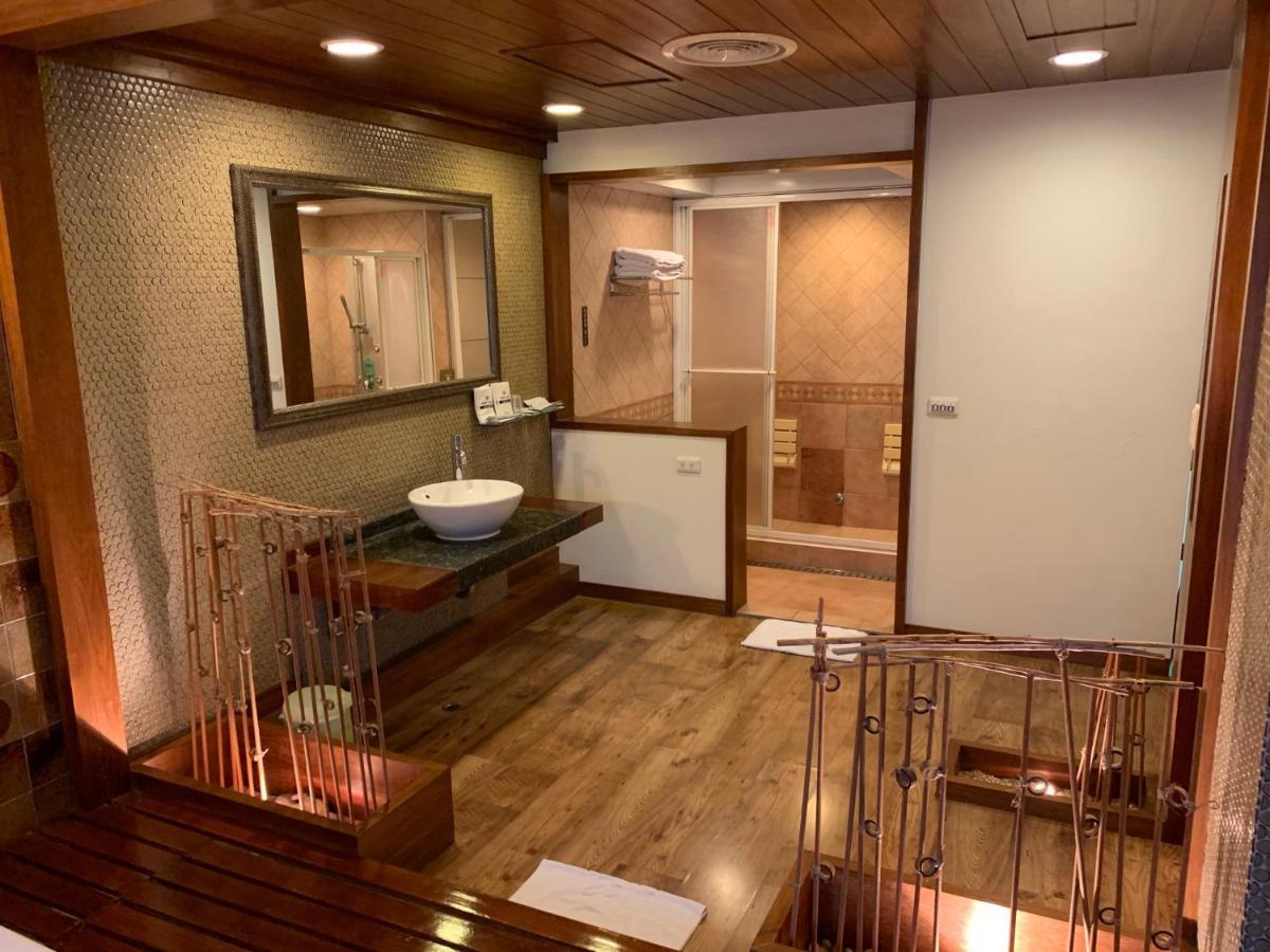 Yhc Hotel Đài Nam Ngoại thất bức ảnh