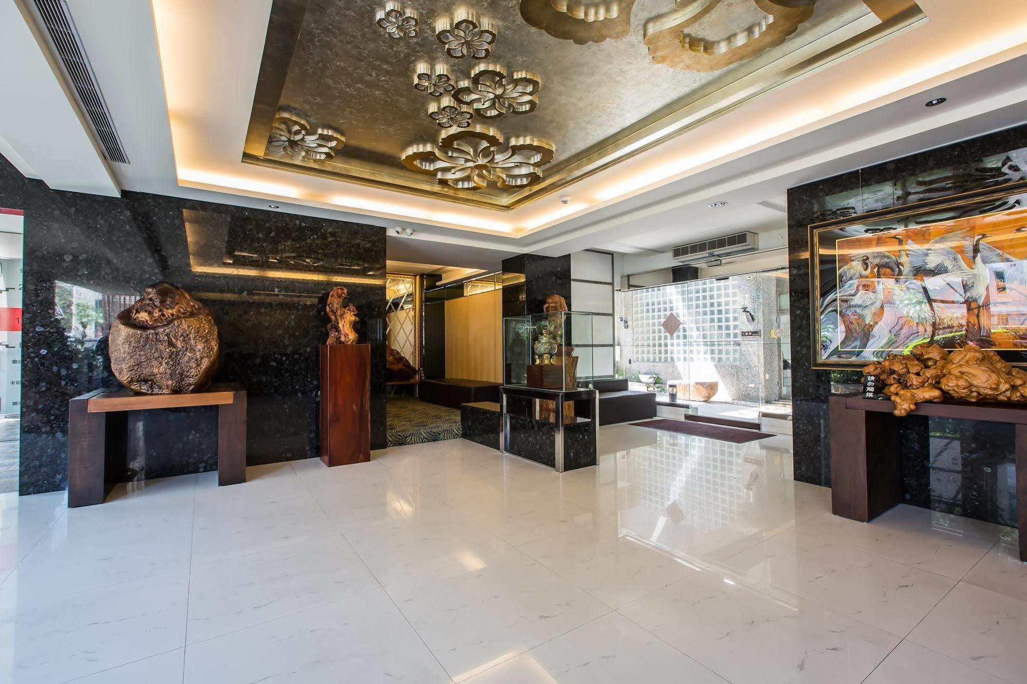 Yhc Hotel Đài Nam Ngoại thất bức ảnh