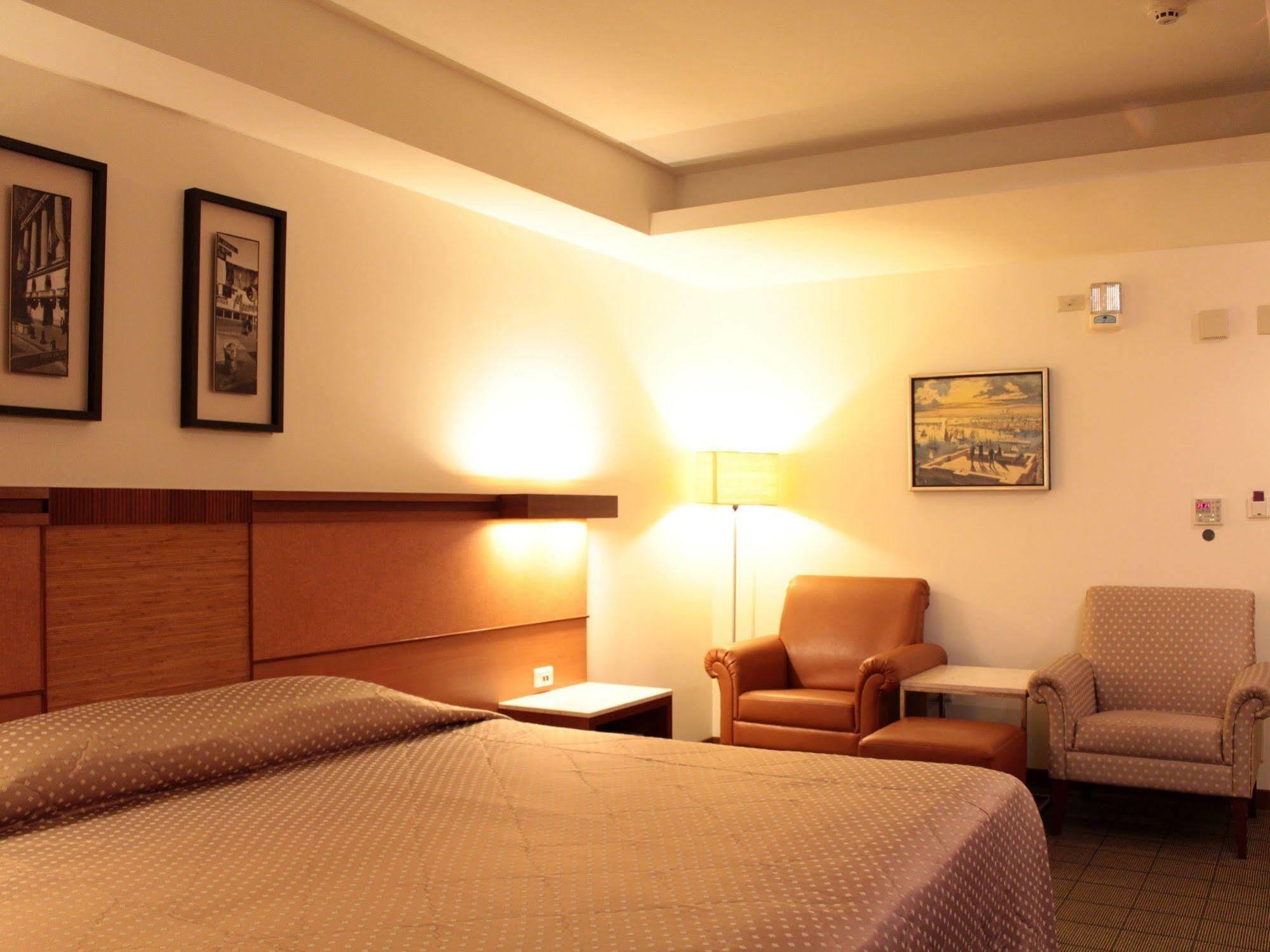 Yhc Hotel Đài Nam Ngoại thất bức ảnh