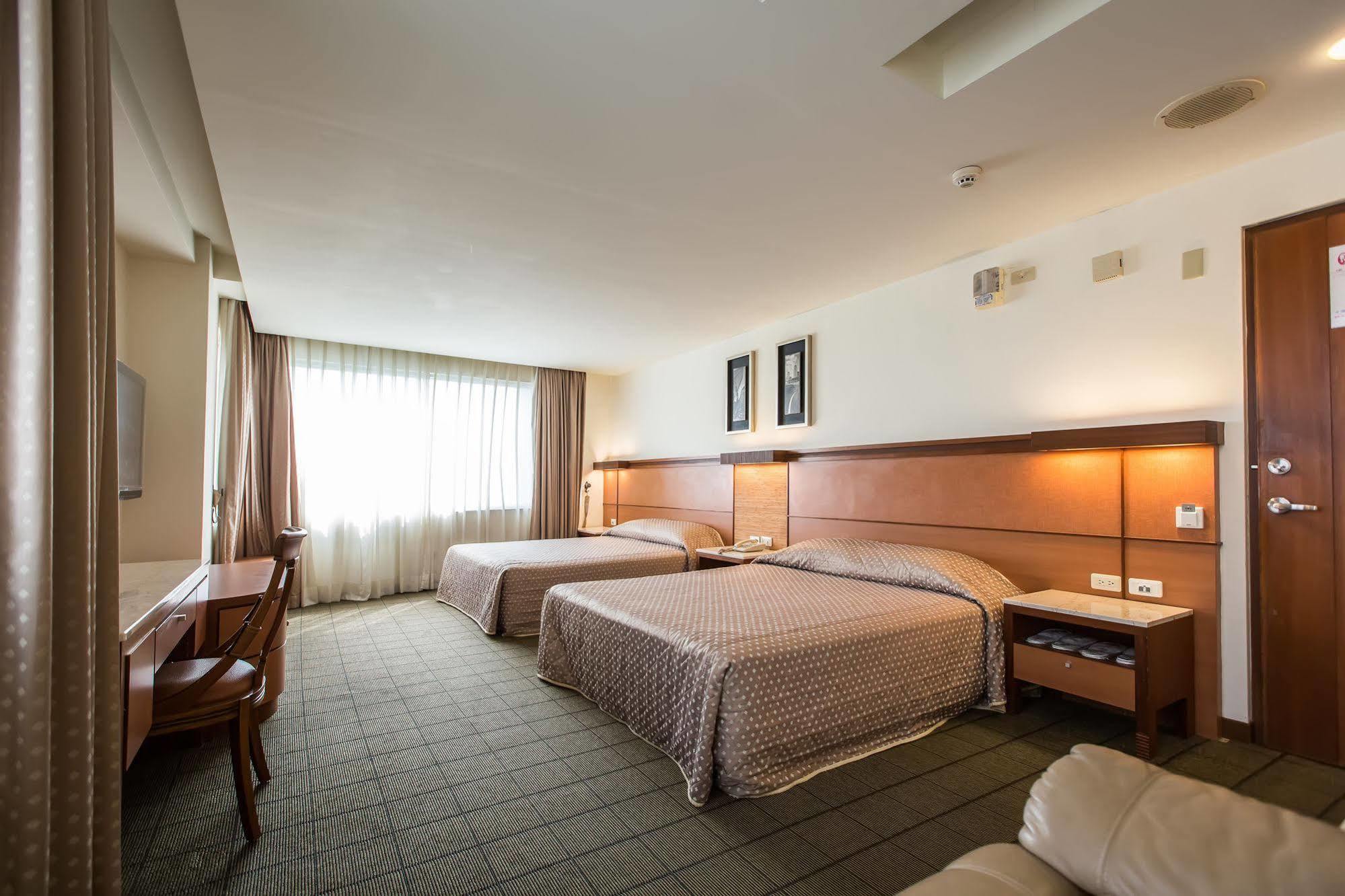 Yhc Hotel Đài Nam Ngoại thất bức ảnh